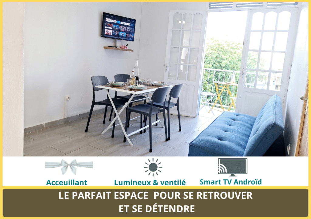 photo1-espace-partagé-salon-salle-à-manger-tv-table-canapé-4-chaise-chez-l-habitant-ville-les-abymes-proche-aéroport-port-chu-lycée-jarry-site-chambre-d-hotes-guadeloupe.com